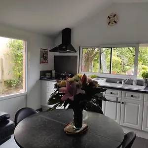 Appartement Maisonnette Cosy Bien Située